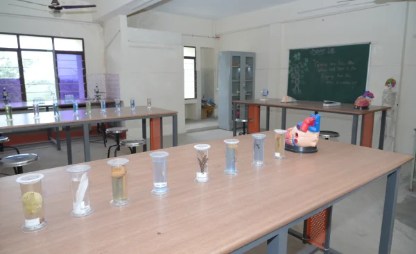 Chemistry Lab in Dobbs Public School